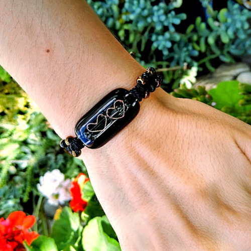 Imagen 2 de 2 de Pulsera Tejida Chaquiron Corazón Latón
