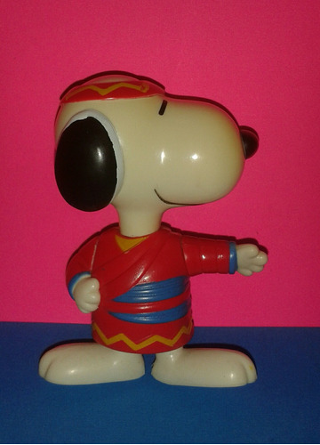 Muñeco Snoopy Karateca !!!