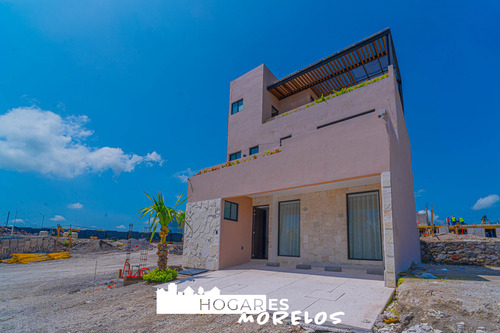 Casa En Exclusiva En Condominio Santa Fe Xochitepec