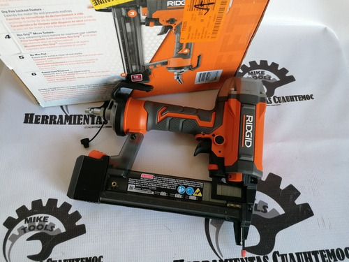 Grapadora Neumática Ridgid Calibre 18 Grapas De Corona 1/4 (Usado)