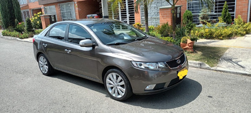 Kia CERATO FORTE 1.6