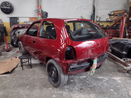 Chevrolet Corsa 1.6 Gl 3p