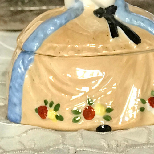 Imagen 3 de 6 de Alhajero De Porcelana Alemana Con Dama Antigua