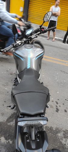 Imagem 4 de 11 de Yamaha Mt09 Abs