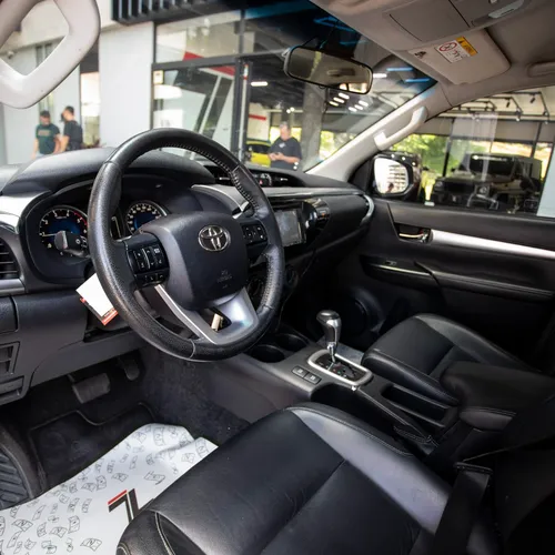 Toyota Hilux Srv 2.8
