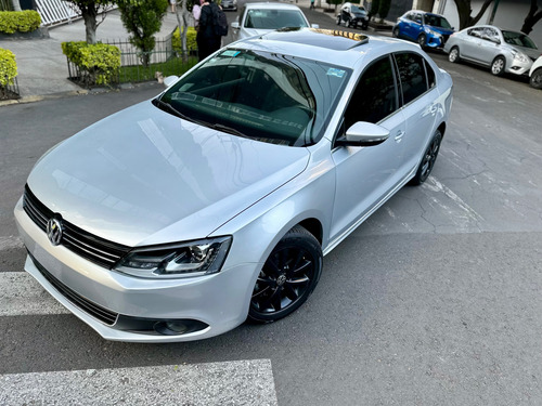 Volkswagen Jetta 2.0 Tdi Dsg At