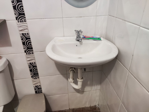 Casa De 4 Habitaciones Con 4 Baños
