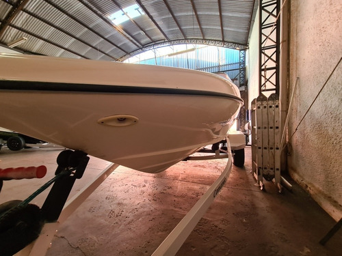 Lancha Focker 160 2004