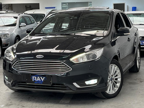 Ford Focus Fastback 2.0 Titanium Flex Powershift 4p