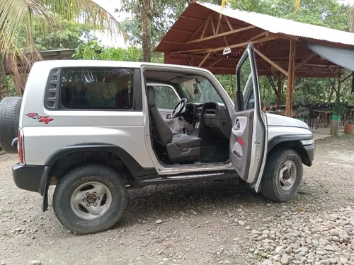 Daewoo Korando