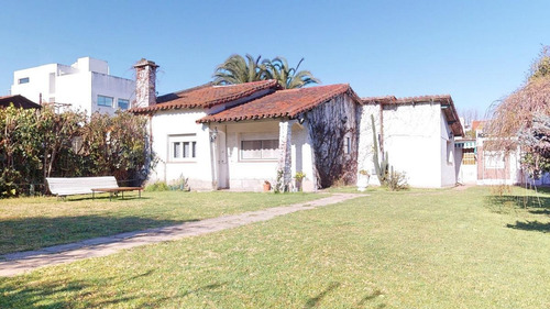 Imagen 6 de 22 de Casa - La Plata