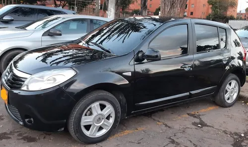Renault Sandero 1.6 Dynamique 110 hp