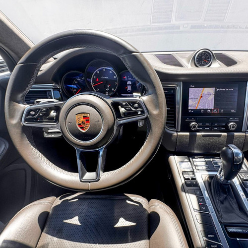 Porsche Macan 3.7 Turbo At
