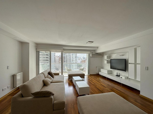 Imagen 9 de 30 de Departamento De 3 Dormitorios Con 2 Cocheras En Zona Río Y Amenities