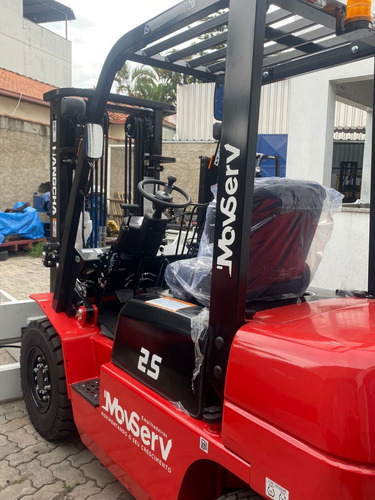 Distribuidoras: Empilhadeira 2,5t Triplex De 6m! Compre Já!