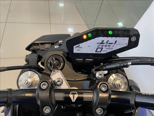 Yamaha Mt-09