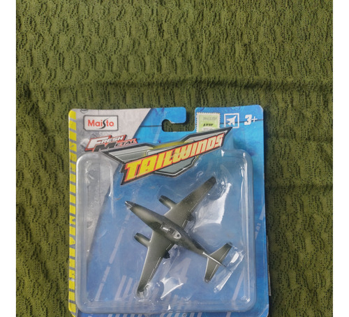 Maisto Tailwinds, Nuevo En Su Caja Helicóptero Me 262