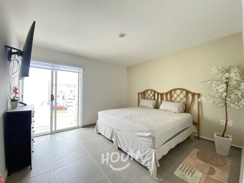 Departamento En Fraccionamiento Arrayanes, Zapopan Con 3 Recámaras, 123 M², Id: 153890