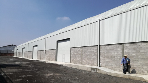 Constructora De Arcotechos / Techos Autosoportantes