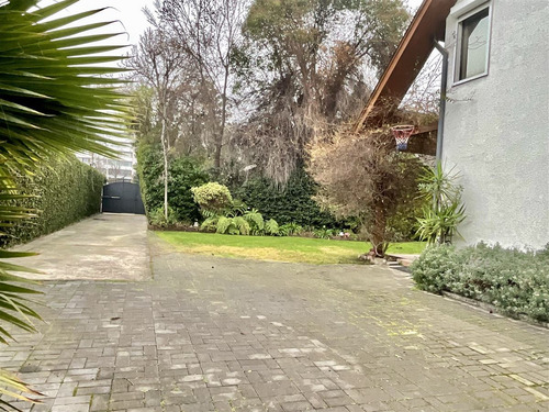 Casa En Venta Sin Comisión De 7 Dorm. En Las Condes