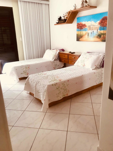 Imagem 4 de 14 de Aluga_ Se Apartamento Pé Na Areia Para Até 8 Pessoas