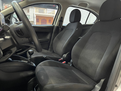 Fiat Cronos 1.0 Drive Flex 4p