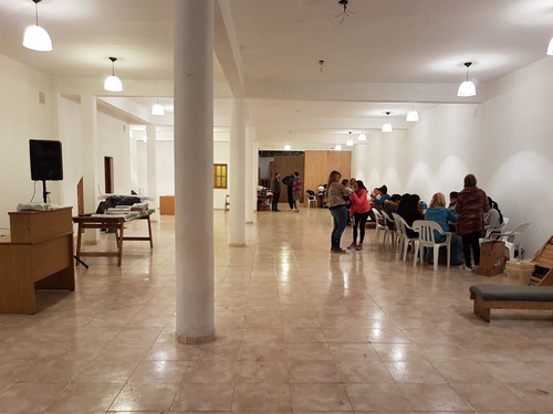 Alquilo Local Comercial