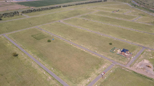 Imagen 7 de 16 de Lote En Los Pasos Del Jockey Barrio 3