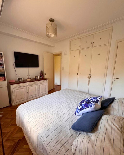 Casa 4 Amb Con Parque, En La Mejor Zona De La Lucila Y Listo Para Vivir.