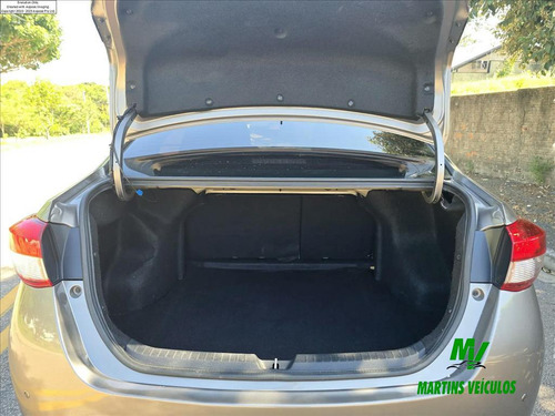 Toyota Yaris 1.5 16V FLEX SEDAN XL MULTIDRIVE
