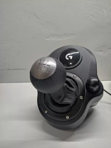 Volante Logitech G29, Pedais E Câmbio