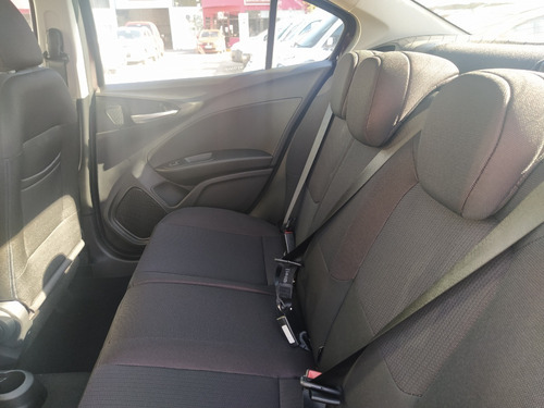 Fiat Cronos 1.8 Precision My21