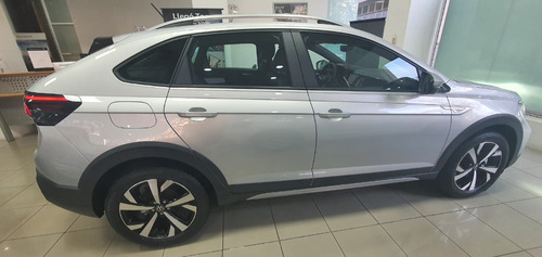 Imagen 4 de 25 de Volkswagen Nivus Highline 200 Tsi At Entrega Inmediarta #22