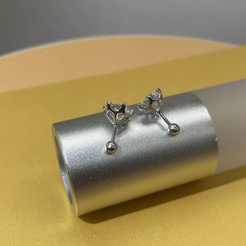 Pendientes De Tuerca Con Diamantes Moissanita De 1 Quilate P