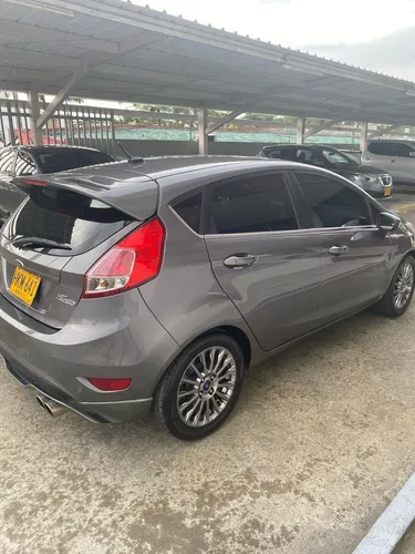 Ford Fiesta 1.6 Hatchback Titanium