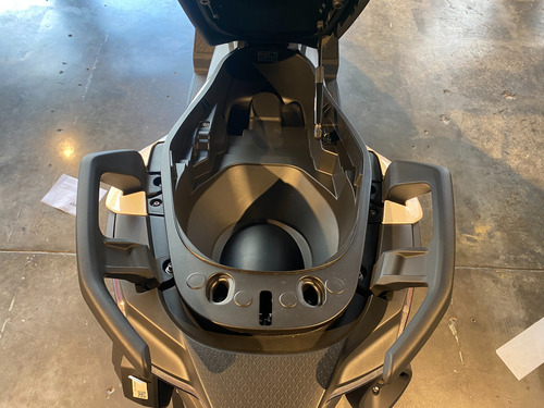Voge Sr4 Pro Max 350 Usada Con 100 Km No Qj Motor Fort 350