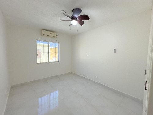 Hermosa Casa En Renta Completamente Equipada, Ubicada Al Poniente De La Ciudad