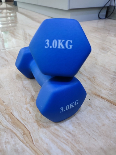 Imagen 2 de 2 de Mancuerna Pesas Gym Ejercicios Vinil 3 Kg C/u = 6 Kg Fitness