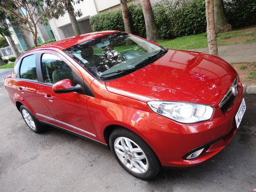 Fiat Grand Siena 2015 1.6 16v Essence Flex Dualogic 4p