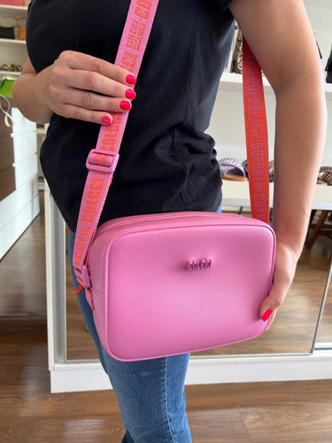 Bolsa Colcci Xangai Emborrachada Tiracolo Pequena Alça Larga