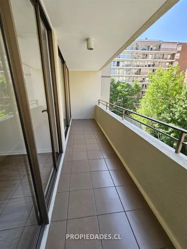 Departamento En Venta De 2 Dorm. En Ñuñoa
