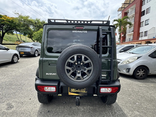Suzuki Jimny 1.4 Gl 5p