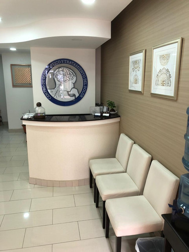 Imagen 1 de 14 de Edificio Médico Equipado 565,23m2. Diagonal Clinica Biblica