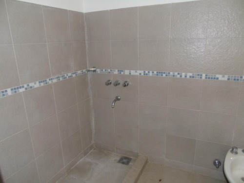 Imagen 18 de 27 de Casa En Venta En City Bell En Diagonal 92 E/ Cantilo Y 13 Dacal Bienes Raices