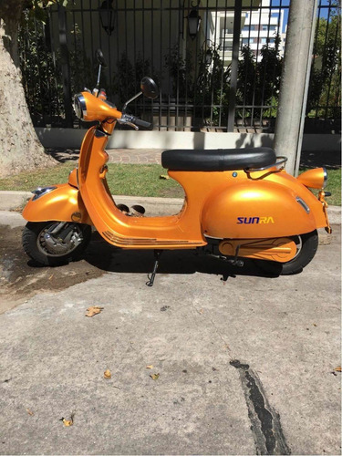 Moto Electrica Estilo Vintage Vespa Marca Sunra.. (flama!!)