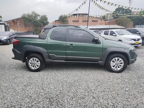 Fiat Strada 1.6 Adventure Locker Doble Cabina