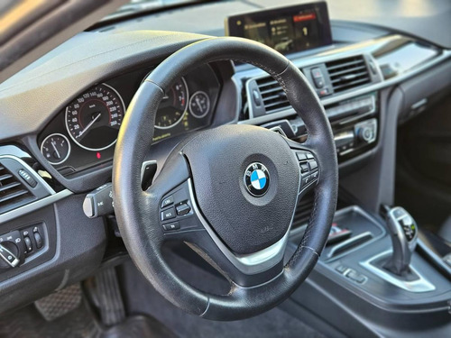 BMW Serie 3 2.0 320i Sedan Sportline