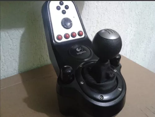 Volante g27 logitech com cambio