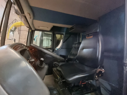 Imagen 11 de 15 de Volvo / Marcopolo B12r