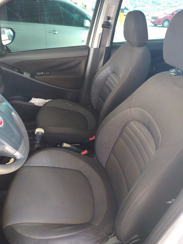 Fiat Idea 2013 1.4 Attractive Flex 5p